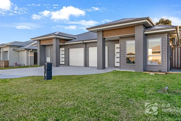2/36 Iluka Boulevard, Forster NSW 2428