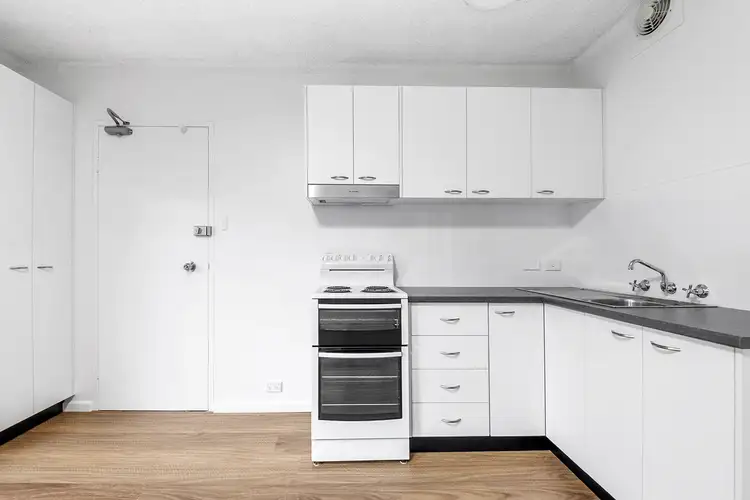 Third view of Homely apartment listing, 6/7 Frazer Street, Collaroy NSW 2097