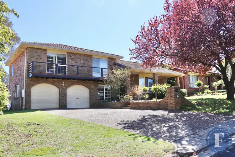 2 Martin Court, Young NSW 2594