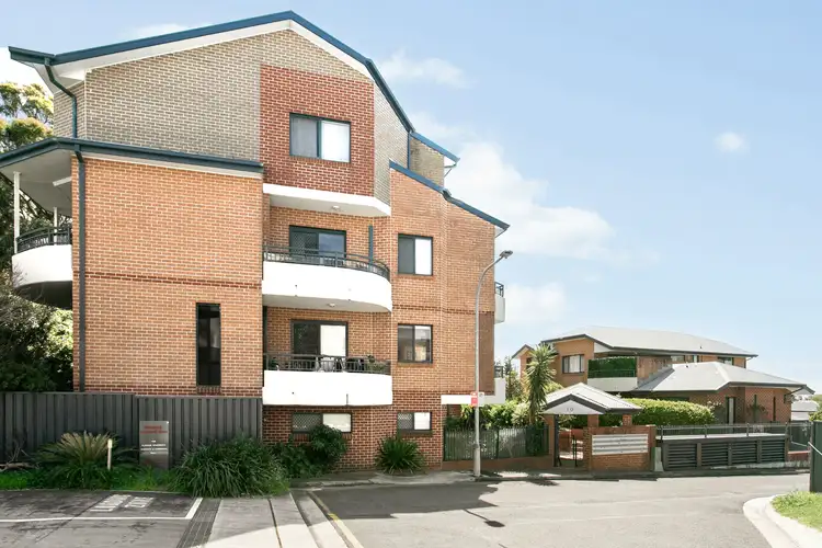 26/10 Toms Lane, Engadine NSW 2233