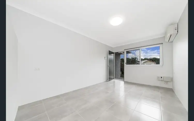 Third view of Homely unit listing, 1/15 Carr Street, Hermit Park QLD 4812