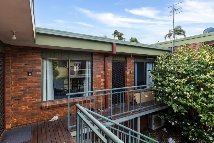 3/30 Merimbula Drive