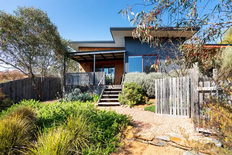 20 Montgomery Street, Castlemaine VIC 3450