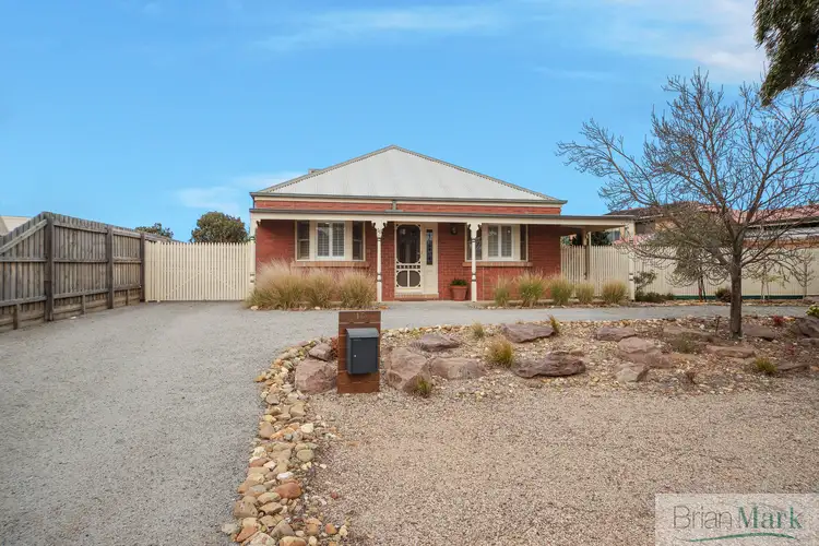 16 Coulton Court, Werribee VIC 3030