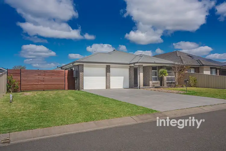19 Caladenia Crescent, South Nowra NSW 2541