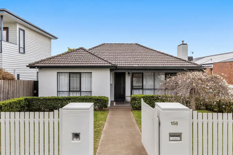 156 Lebanon Street, Strathmore VIC 3041