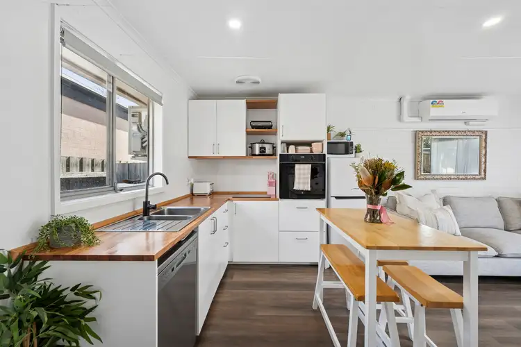Third view of Homely unit listing, 4/198 Aberdeen Street, Geelong West VIC 3218