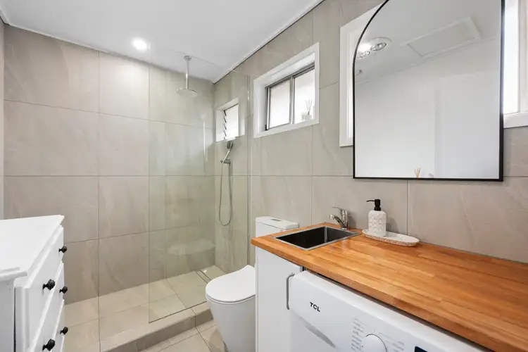 Fifth view of Homely unit listing, 4/198 Aberdeen Street, Geelong West VIC 3218