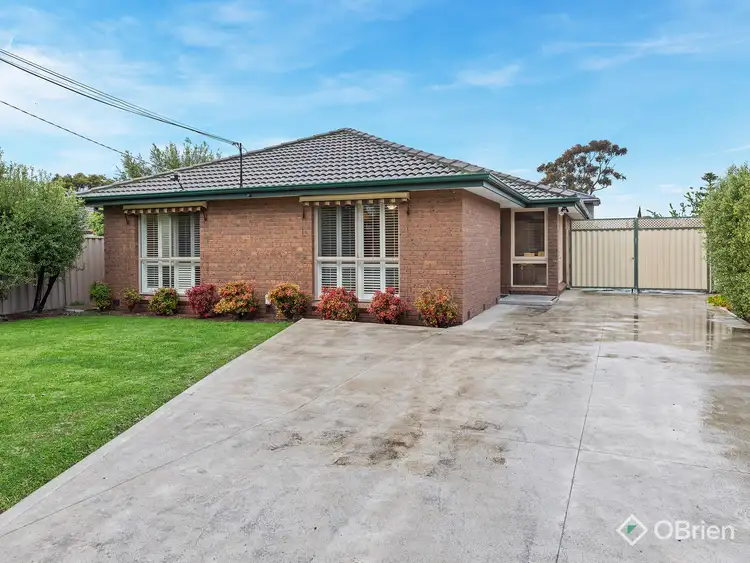 52 Lois Street, St Albans VIC 3021