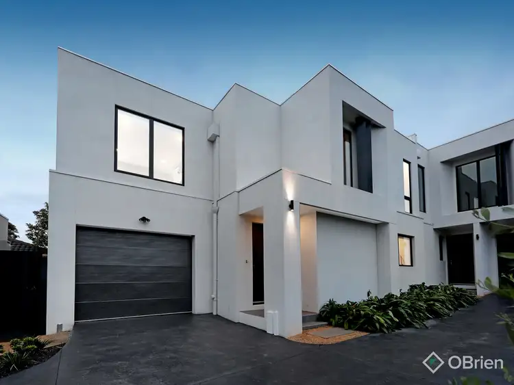 2/16 Railway Crescent, Bentleigh VIC 3204