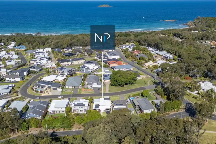 Fourth view of Homely house listing, 5 Grandview Close, Sapphire Beach NSW 2450