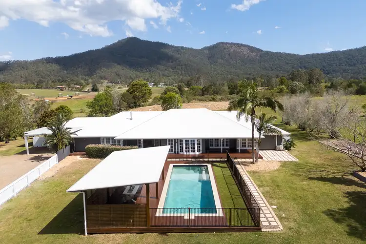 6 Horseshoe Court, Samsonvale QLD 4520