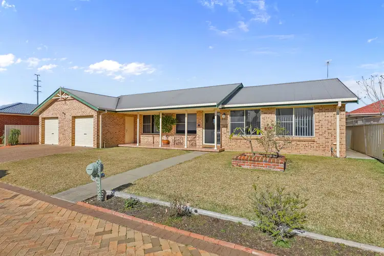18 Eureka Place, Tamworth NSW 2340