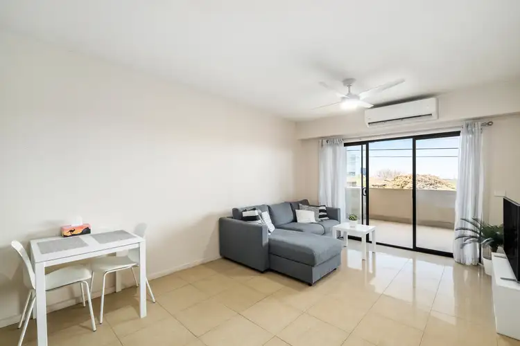 4/12 Hutton Street, Dandenong VIC 3175