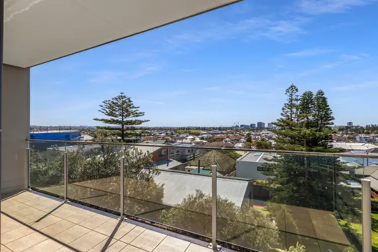 17/2a Ocean Street, Merewether NSW 2291