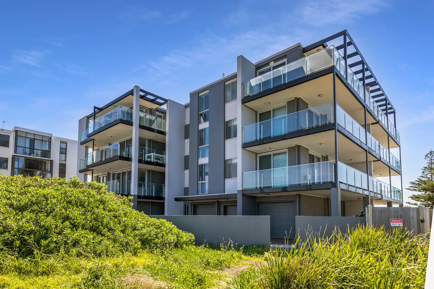 Main view of Homely unit listing, 17/2a Ocean Street, Merewether NSW 2291