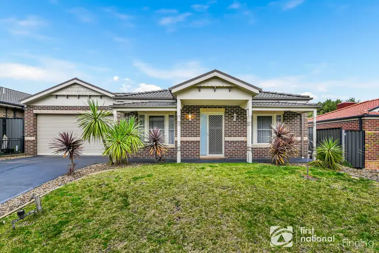 23 Carey Crescent, Pakenham VIC 3810
