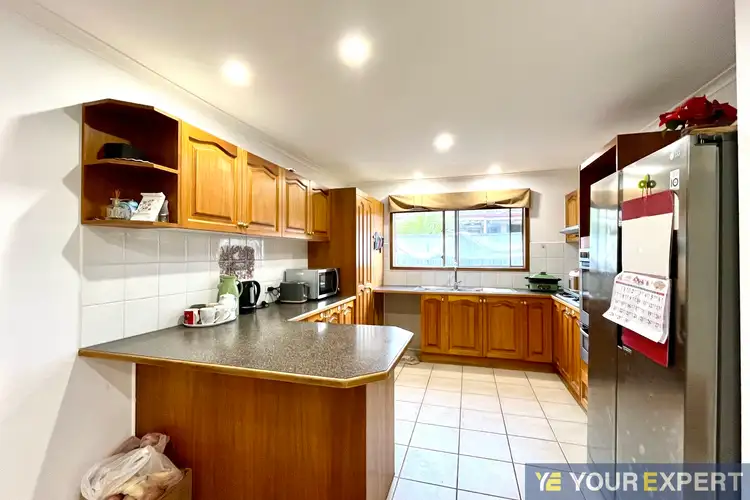 Fourth view of Homely house listing, 2 Lomandra Court, Narre Warren South VIC 3805