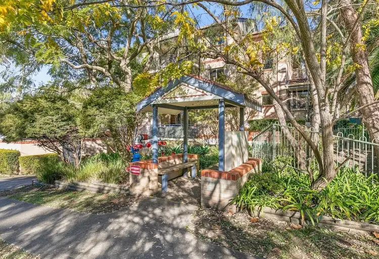 9/12 Linda Street, Hornsby NSW 2077