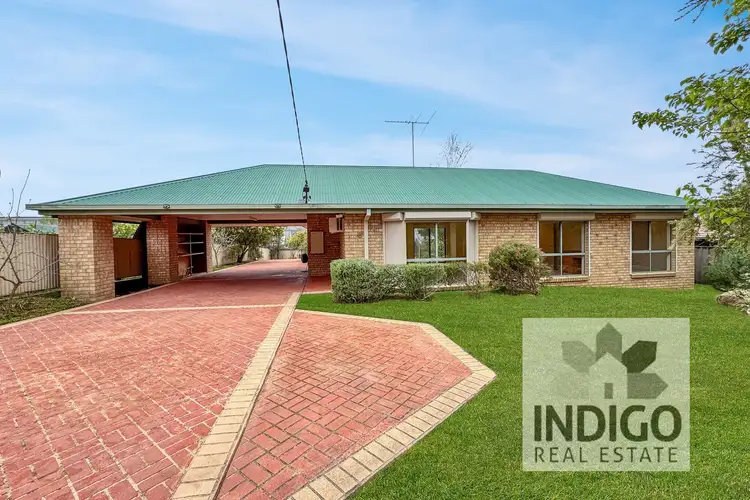 8 Ford Street, Beechworth VIC 3747