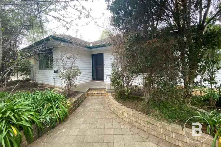 20 Clarence Avenue, Kennington VIC 3550