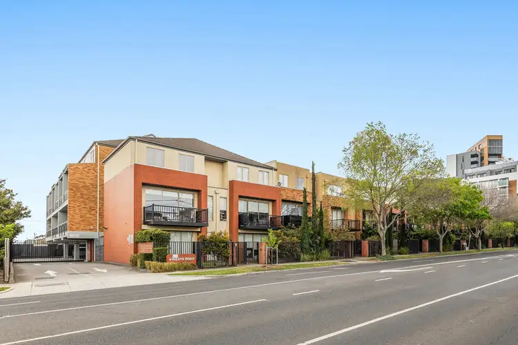 24/4 Wests Road, Maribyrnong VIC 3032