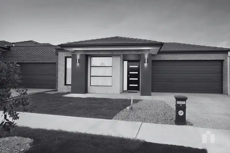 11 Tosca Way, Doreen VIC 3754
