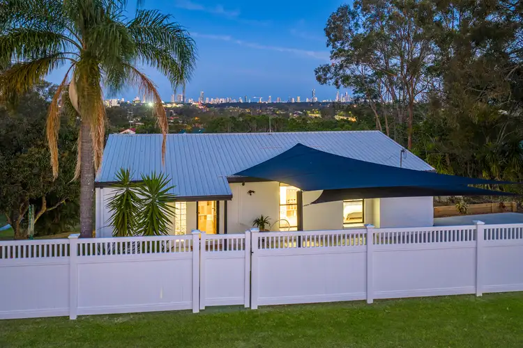 40a Uplands Drive, Parkwood QLD 4214