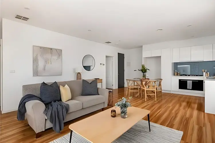 1/25 Dickens Street, Lalor VIC 3075
