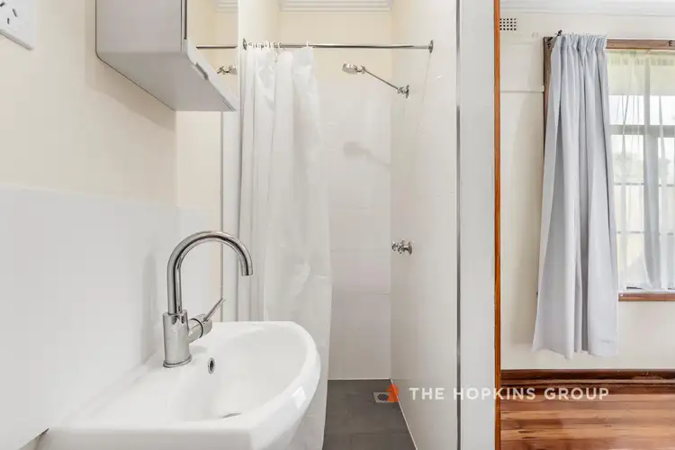 Fifth view of Homely studio listing, 327 Bell Street, Bellfield VIC 3081