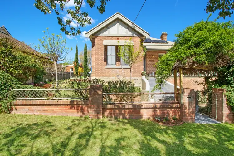 54 Lead Street, Yass NSW 2582