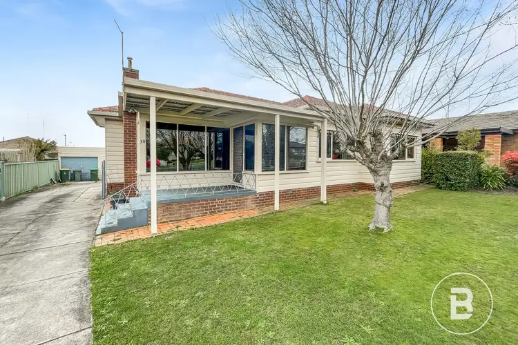 30 Margaret Street, Wendouree VIC 3355
