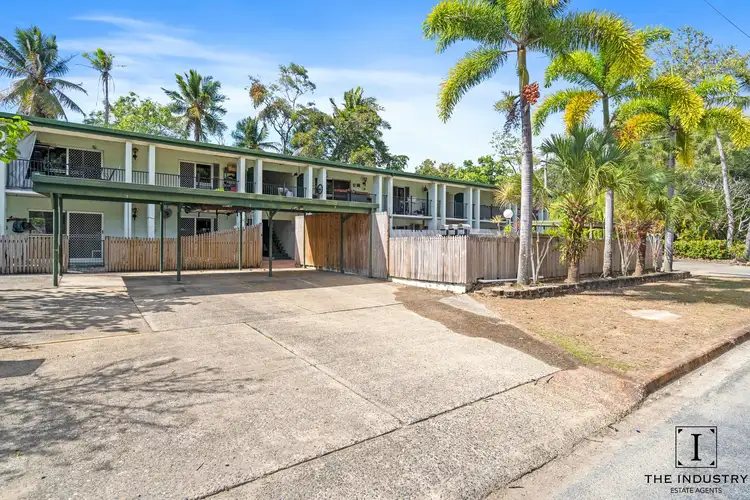 2/102-104 Wistaria Street, Holloways Beach QLD 4878