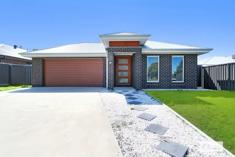 39 Clare Circuit, Thurgoona NSW 2640