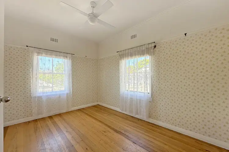 Sixth view of Homely house listing, 32 Gloucester Place, Warragul VIC 3820