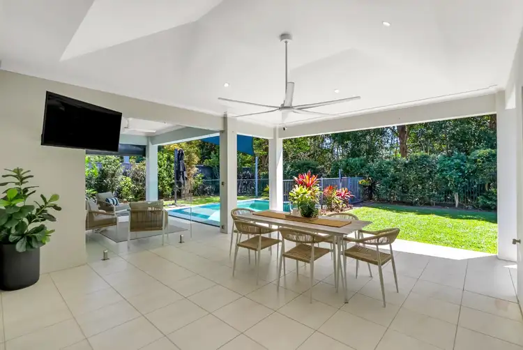 42 Whipbird Drive, Smithfield QLD 4878