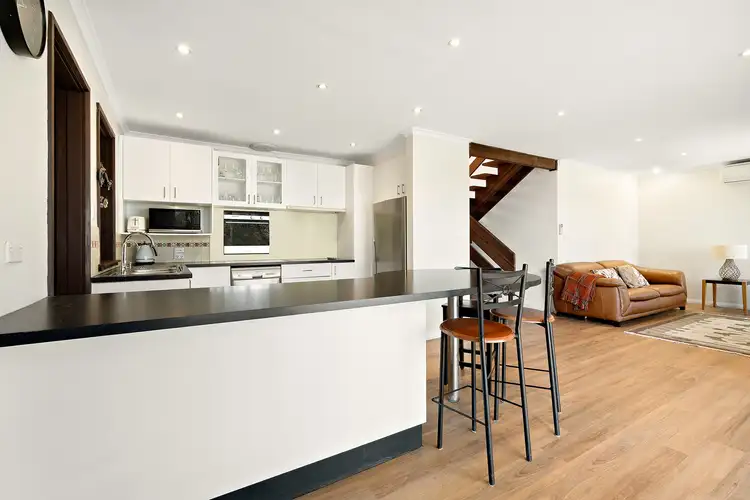 Second view of Homely house listing, 3 Edgecliff Place, Engadine NSW 2233