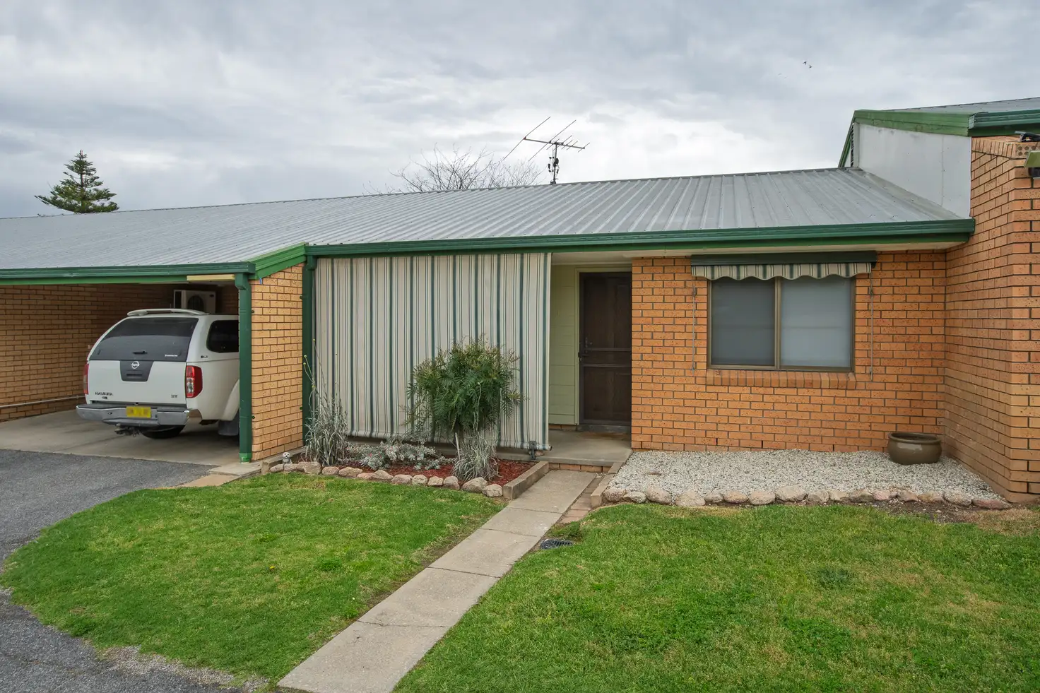 Main view of Homely unit listing, 4/658 Wilkinson Street, Glenroy NSW 2640
