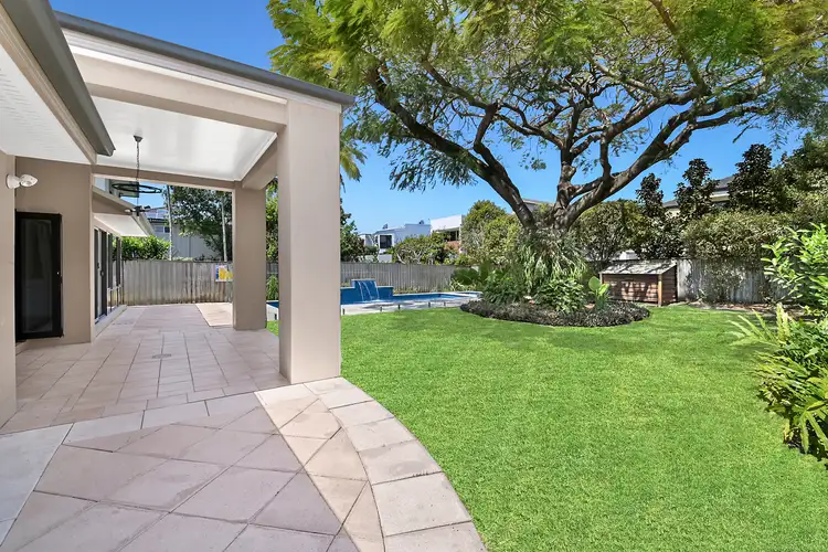 12 Yacht Street, Southport QLD 4215