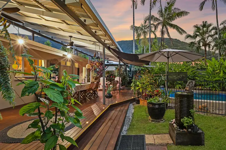 66 Terebra Street, Palm Cove QLD 4879