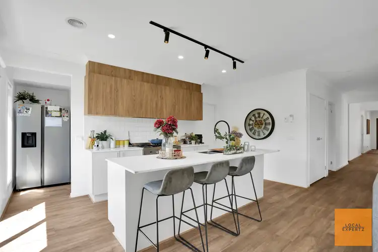 Second view of Homely house listing, 31 Creekwood Way, Cobblebank VIC 3338