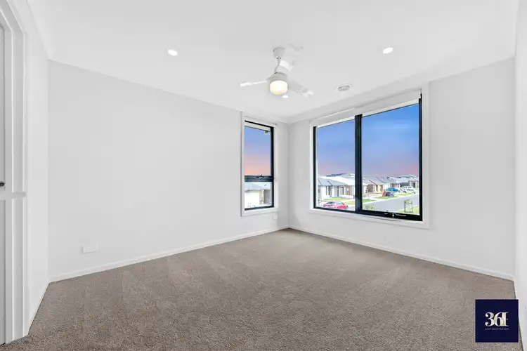Fifth view of Homely house listing, 2 Pod Walk, Tarneit VIC 3029
