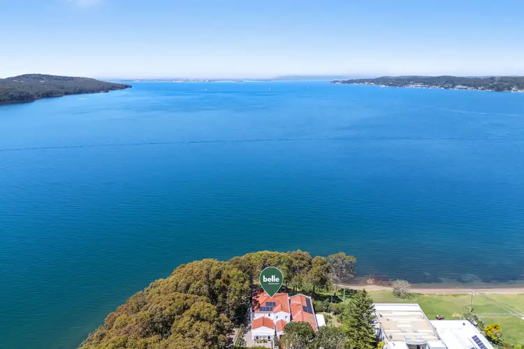 4 Wattle Street, Bolton Point NSW 2283