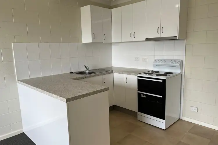 2/51 Tobruk Terrace, Port Lincoln SA 5606