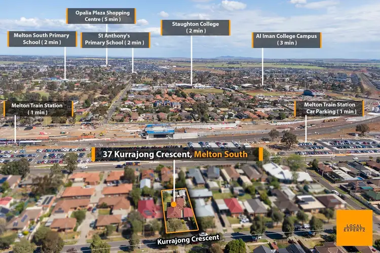 37 Kurrajong Crescent, Melton South VIC 3338