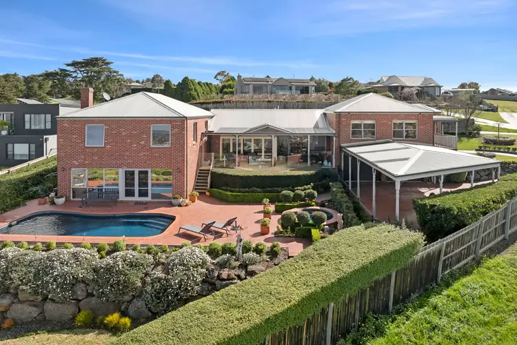 9 Trafalgar Square, Wandana Heights VIC 3216