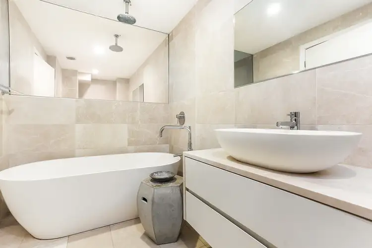 Fifth view of Homely apartment listing, 2/52 Military Road, North Bondi NSW 2026
