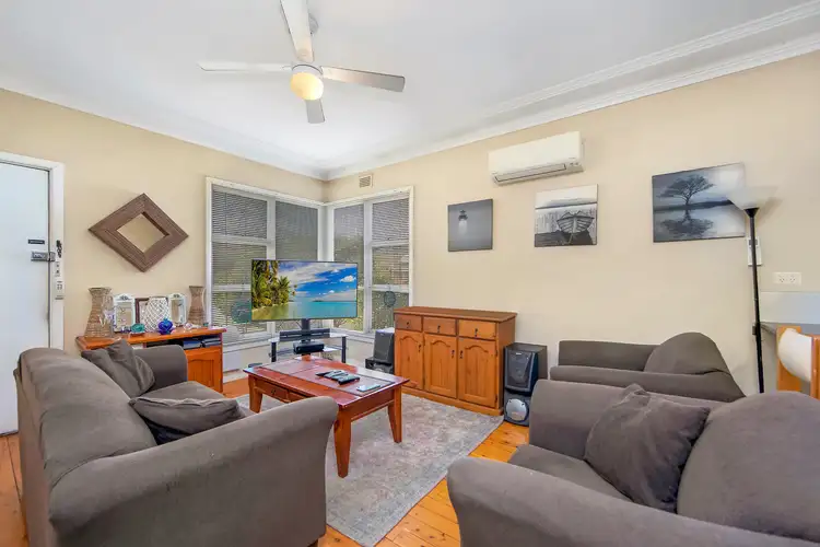 Second view of Homely house listing, 4 MacKenzie Avenue, Woy Woy NSW 2256