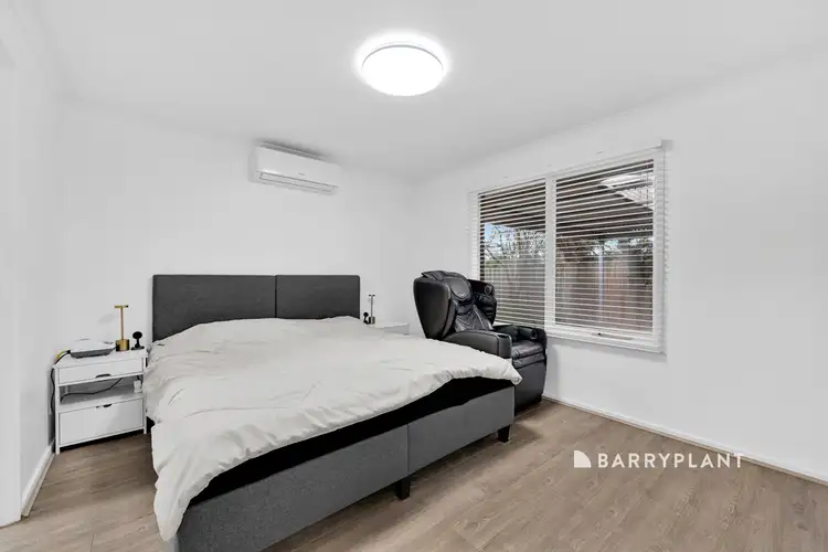 Fifth view of Homely house listing, 8 Beryl Court, Narre Warren VIC 3805