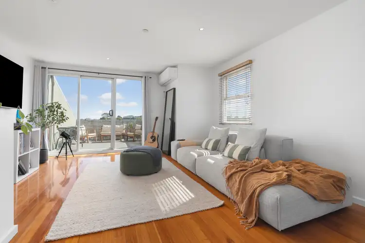 6/2-10 Teague Avenue, Mentone VIC 3194